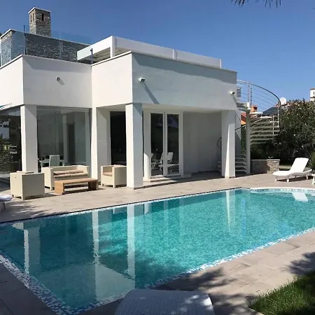 Super With Private Pool In Isola Albarella Villa Albarella Island