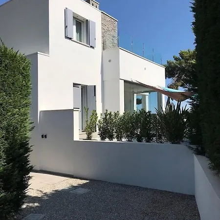 Villa Super With Private Pool In Isola Albarella