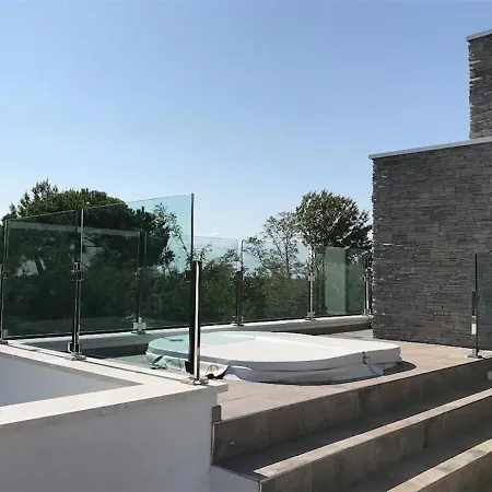 Super With Private Pool In Isola Albarella Villa *
