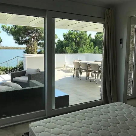 Super With Private Pool In Isola Albarella