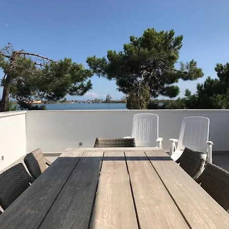 Villa Super With Private Pool In Isola Albarella *