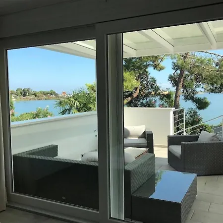 Super With Private Pool In Isola Albarella *